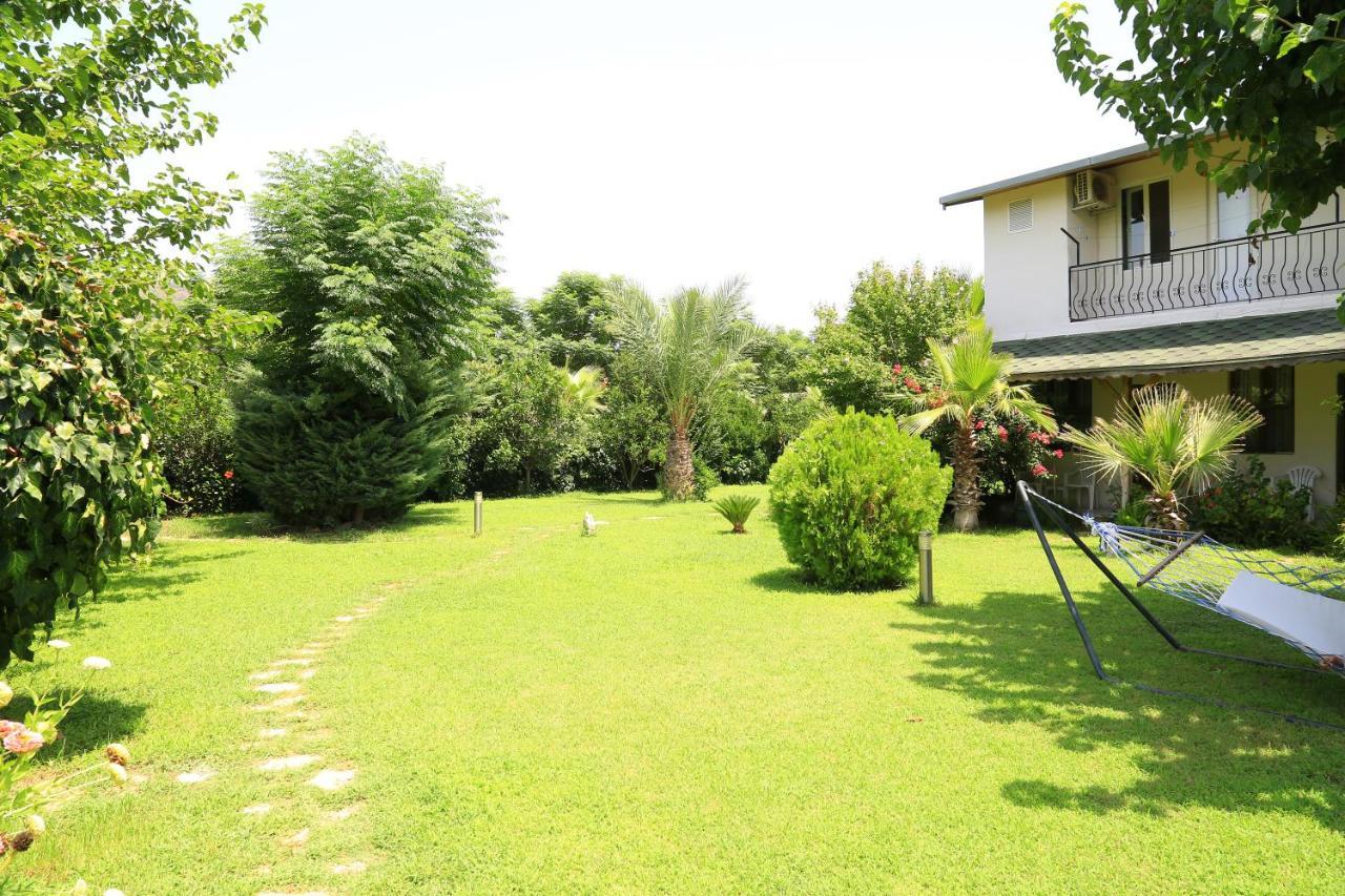 Tunays Pansiyon Bed & Breakfast Cirali Bagian luar foto