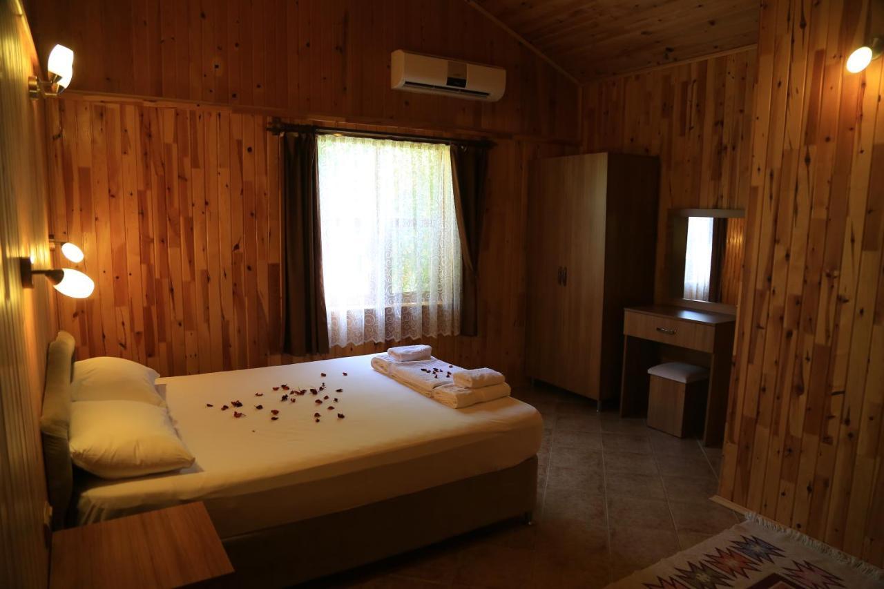 Tunays Pansiyon Bed & Breakfast Cirali Ruang foto
