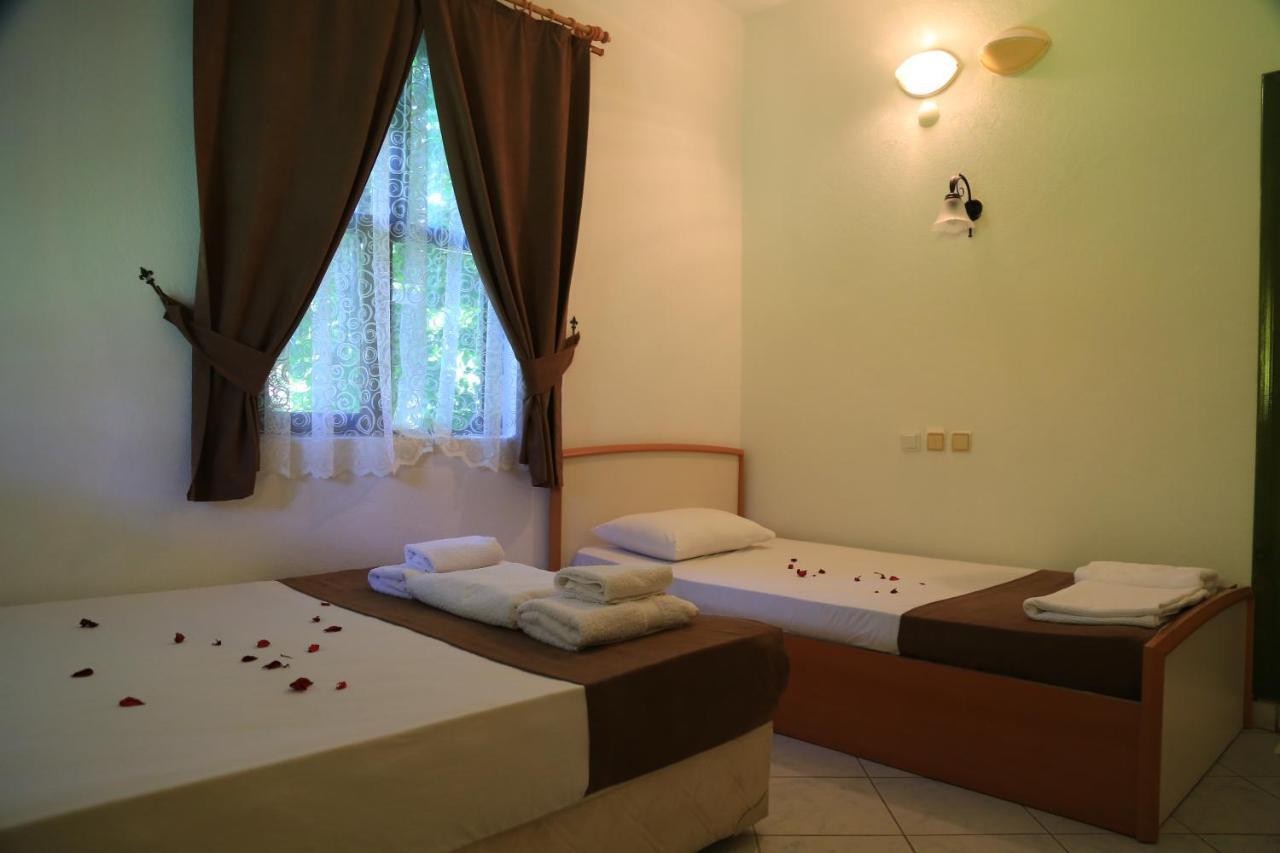 Tunays Pansiyon Bed & Breakfast Cirali Ruang foto